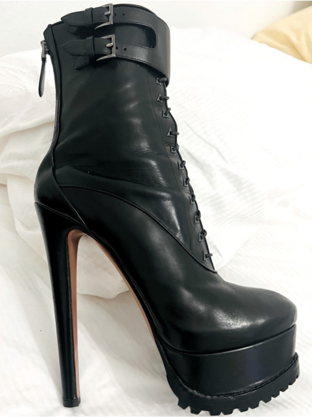 ALAIA AZZEDINE BLACK LEATHER LACE UP PLATFORM ANKLE BOOTS SZ 39